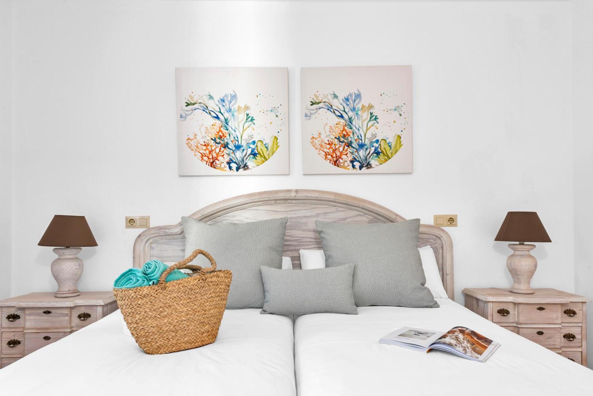Aparthotel Ona Cala Pi Club Ngoại thất bức ảnh